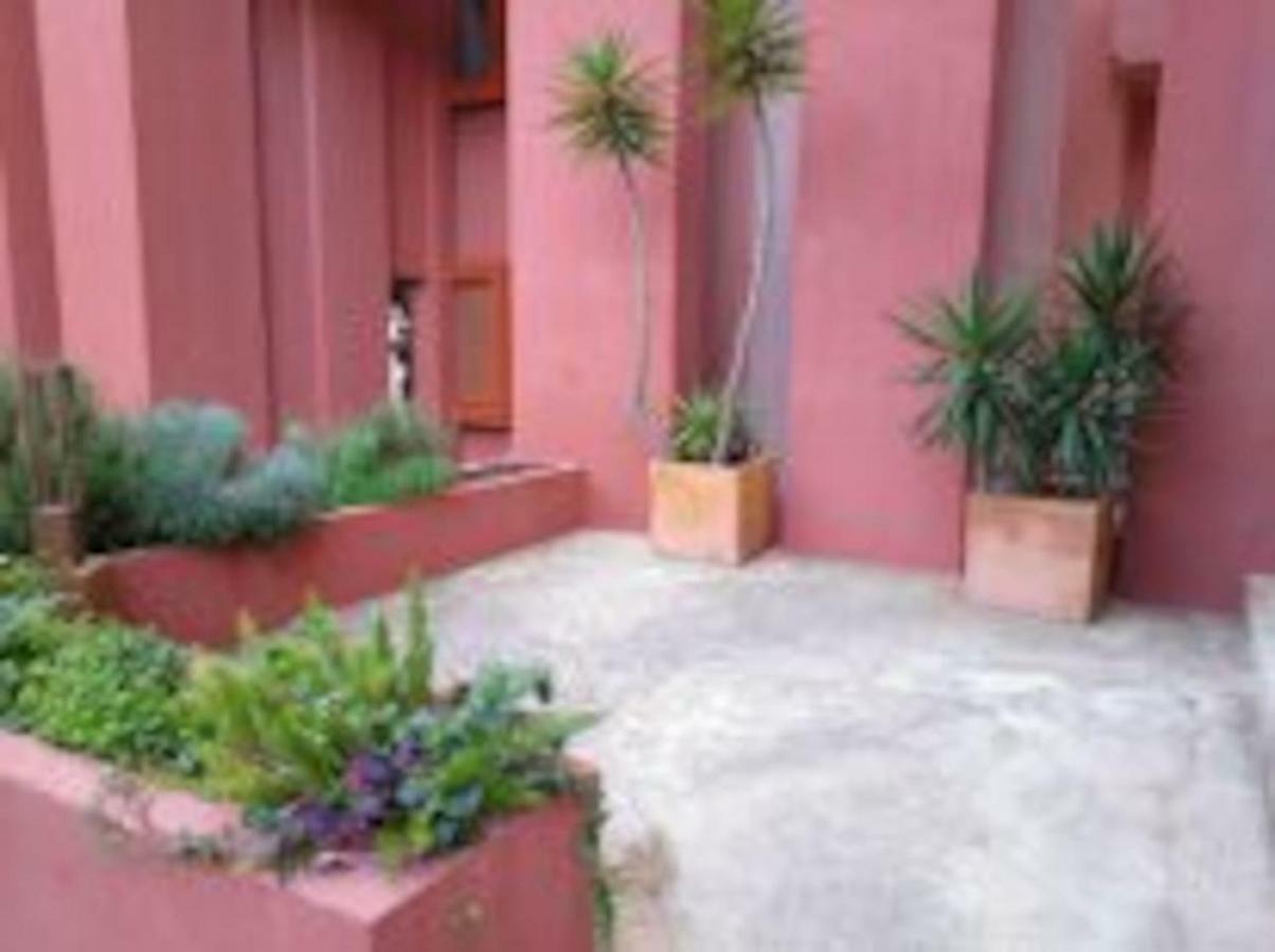 Estudio En La Muralla Roja Калпе Екстериор снимка